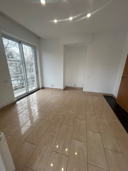 Primaverii, ap. 4 camere+loc de parcare, bloc 2005, zona exclusivista.